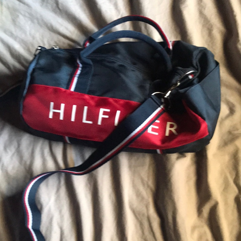 Tommy Hilfiger small duffel bag